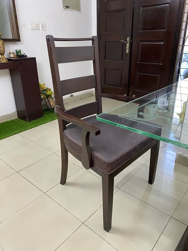 6-Seater Dining Table 4