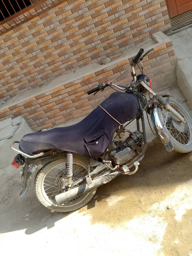 Honda CD 100 4