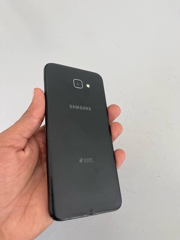 Samsung galaxy j4 0