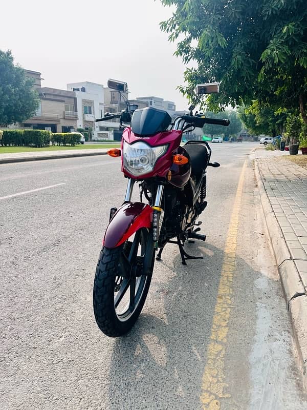 Suzuki GR150 red. perfect Condition 2