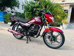 Suzuki GR150 red. perfect Condition