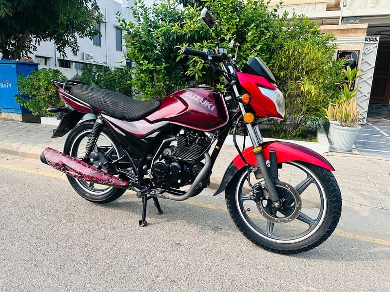 Suzuki GR150 red. perfect Condition 0