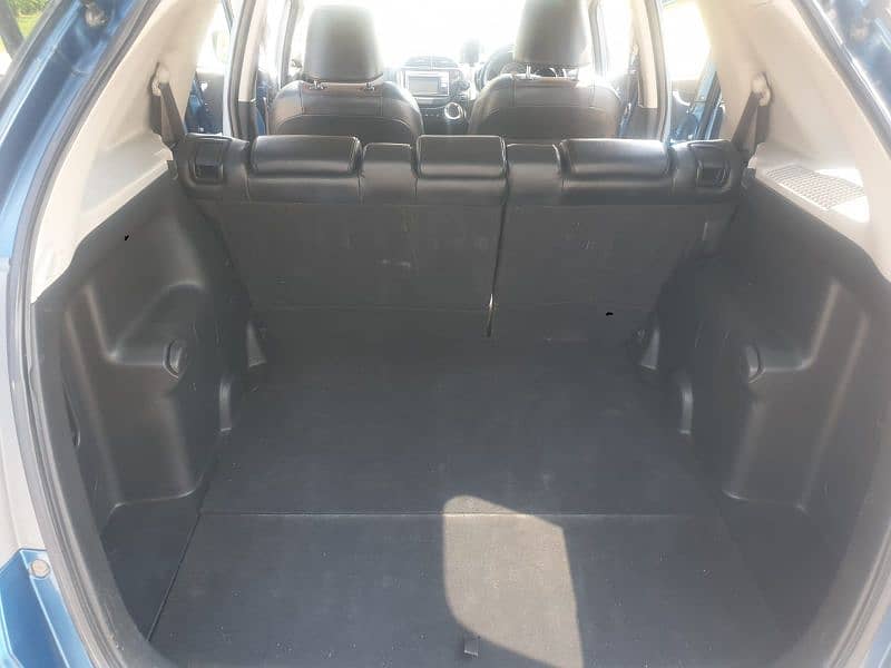 Honda Shuttle Fit 2012 8