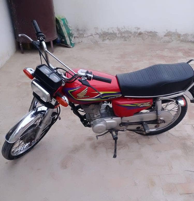 Honda CG125 bilkul Alok 1