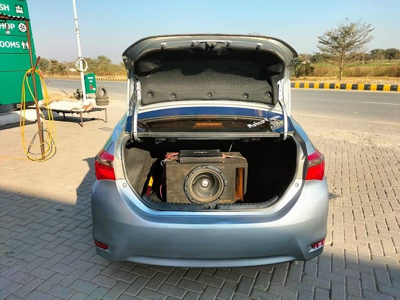 Toyota Corolla GLI 2015 7