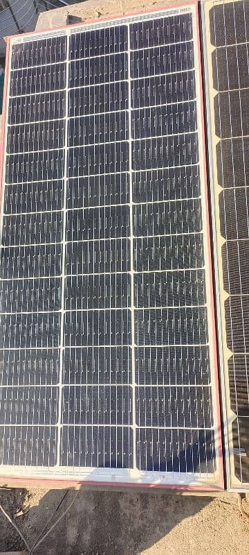 4 solar panels 180 watts 0