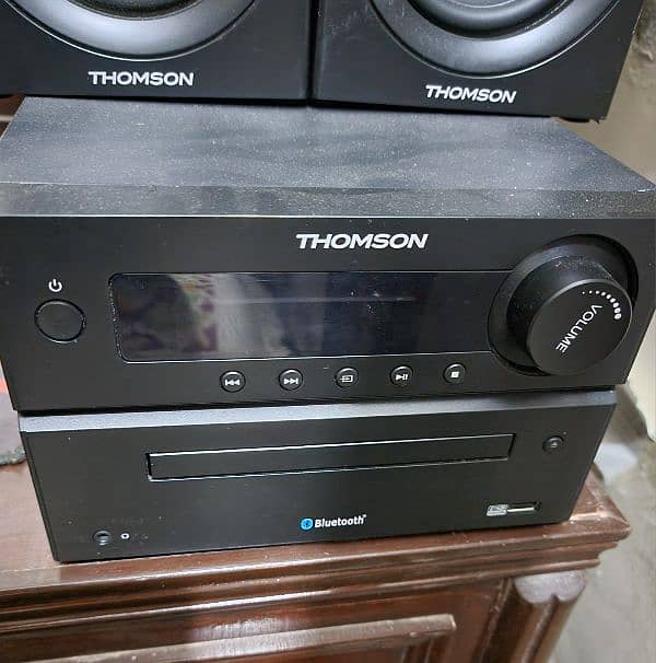 Thomson Bluetooth Micro HiFi System 0