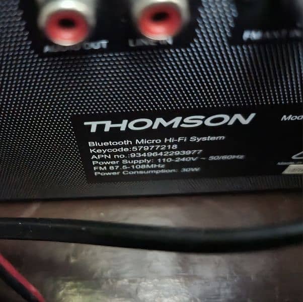 Thomson Bluetooth Micro HiFi System 4