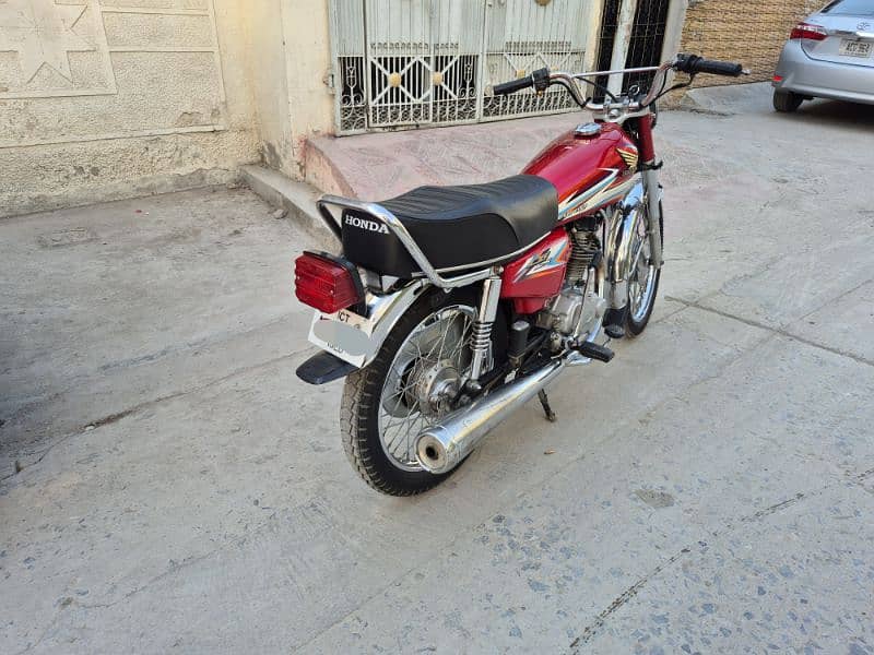 Honda 125 2016 ISB Num 4