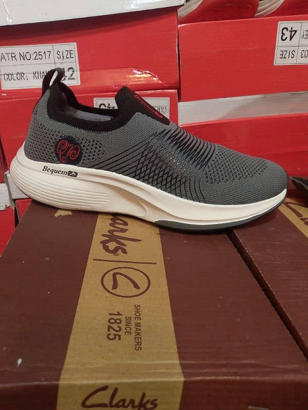 Skechers shoes 0