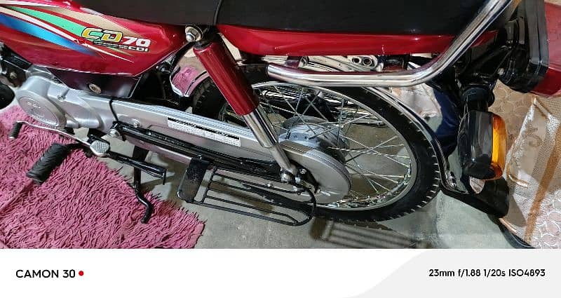 Honda CD 70 model 2015 7