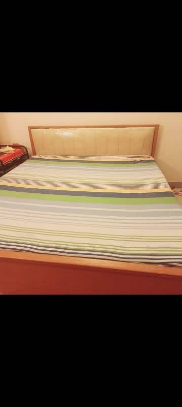 Bed for Sale 0