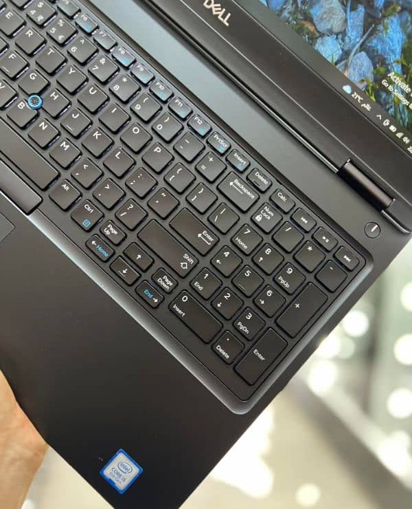 dell latitude E5590 i5 8th generation 2