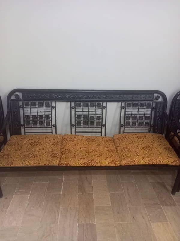 Iron sofa set 4