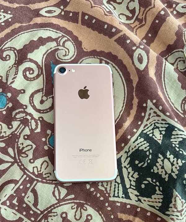 Apple iPhone 7 32 GB PTA approved 5