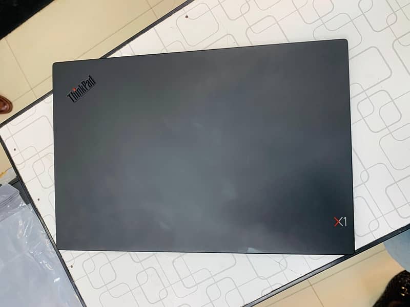 lenovo x1 carbon core i5 8th generation 3