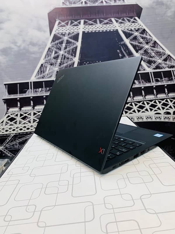 lenovo x1 carbon core i5 8th generation 4