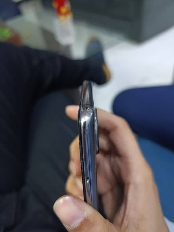 One Plus 7T 4