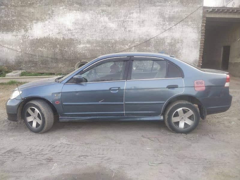 Honda Civic EXi 2005 3