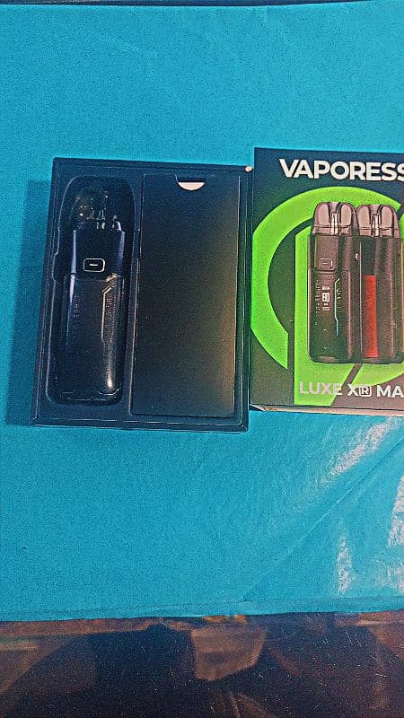 vapeeroso luce  xr max 4