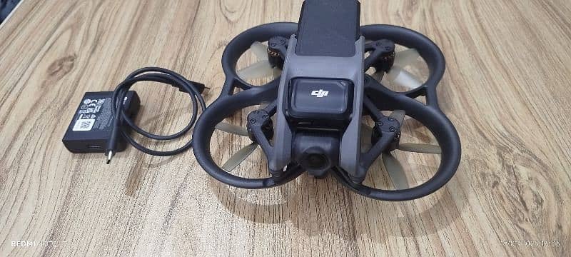 DJI avata 1 with remote control fpv1 and battery 0