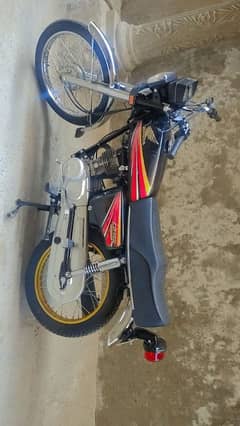 Honda 125 Model 16 Sale urgent