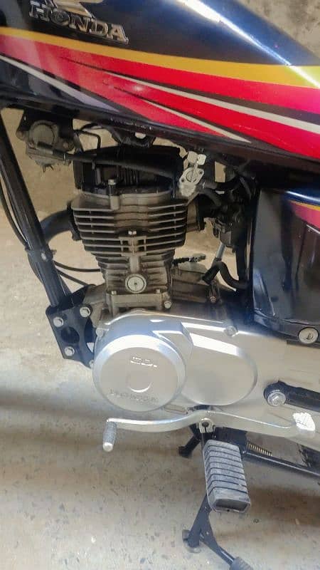 Honda 125 Model 16 Sale urgent 4