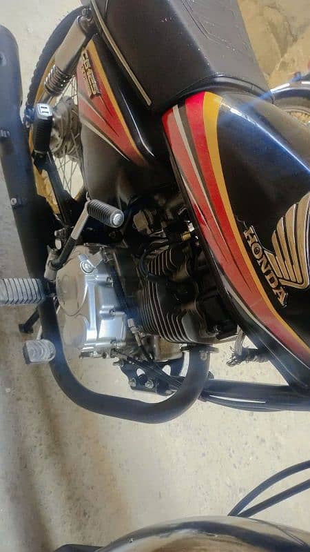 Honda 125 Model 16 Sale urgent 5