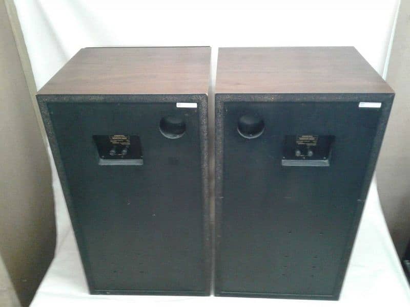 onkyo monitor speakers 1