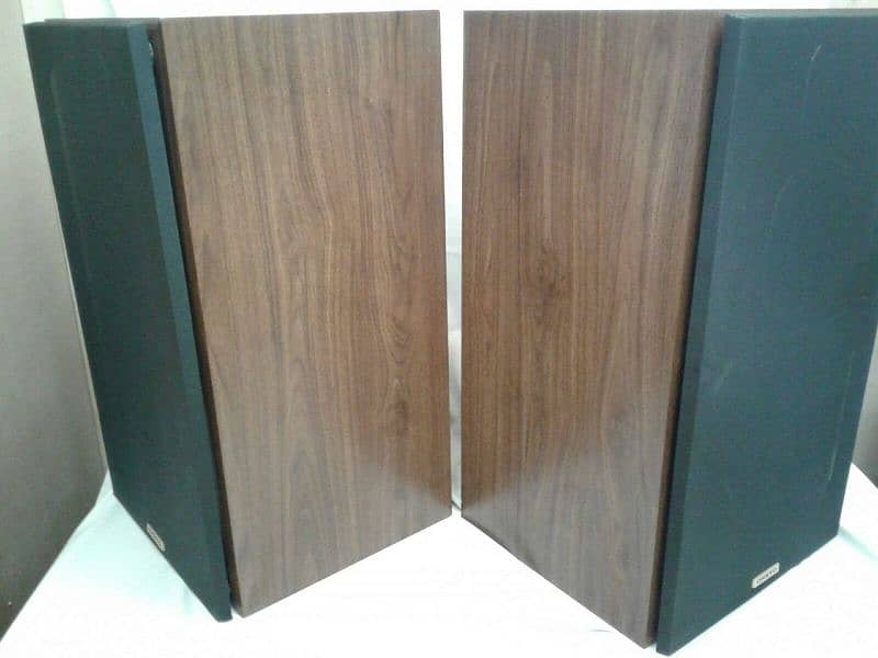 onkyo monitor speakers 3