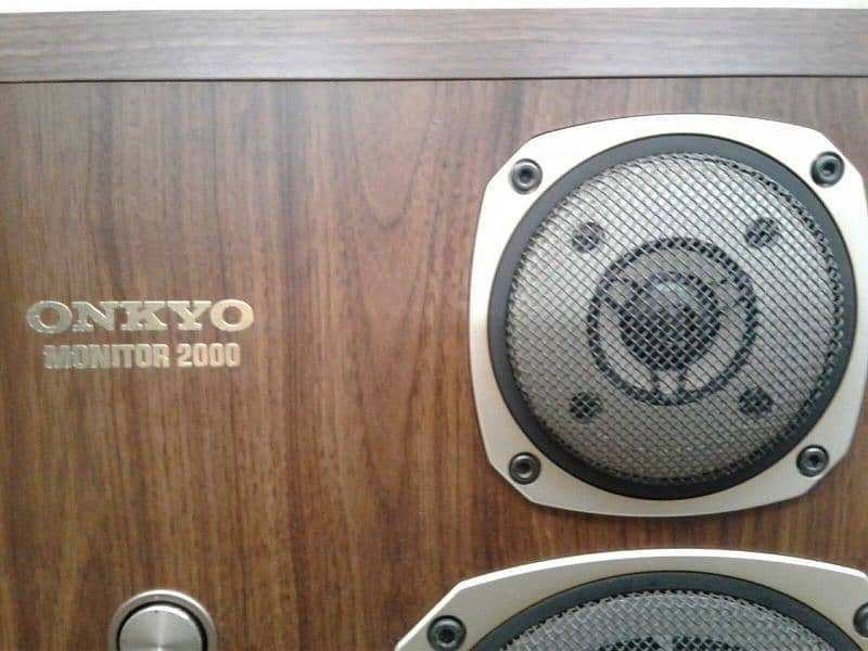 onkyo monitor speakers 4