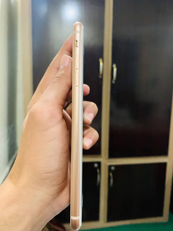 iphone 8plus Golden pta approved 4