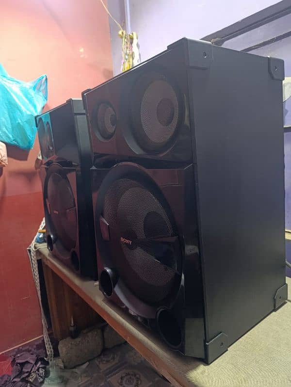 Sony Shake 7 Sound System 2