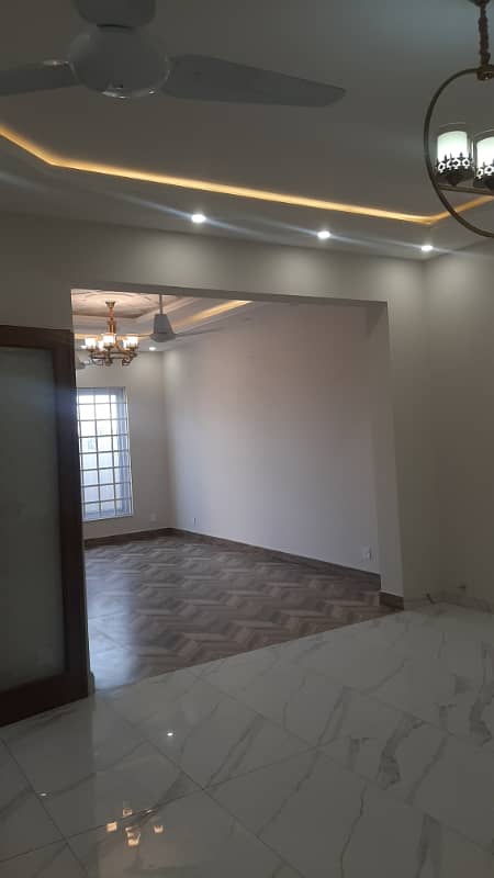 60*90 Full house For Rent in G 15 10