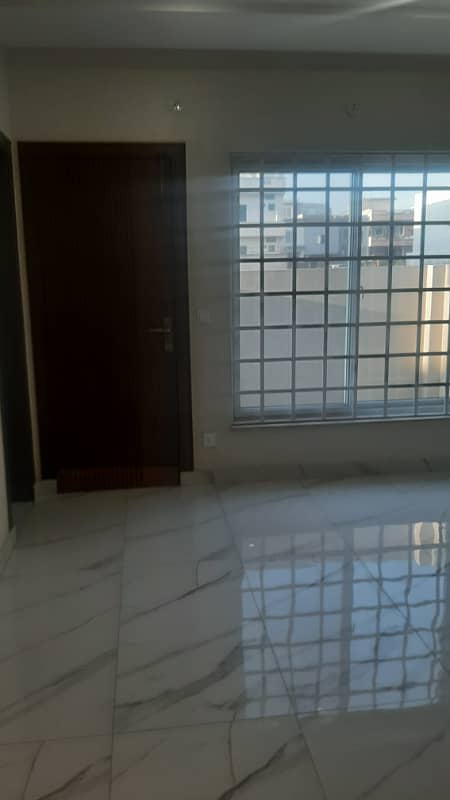 60*90 Full house For Rent in G 15 12