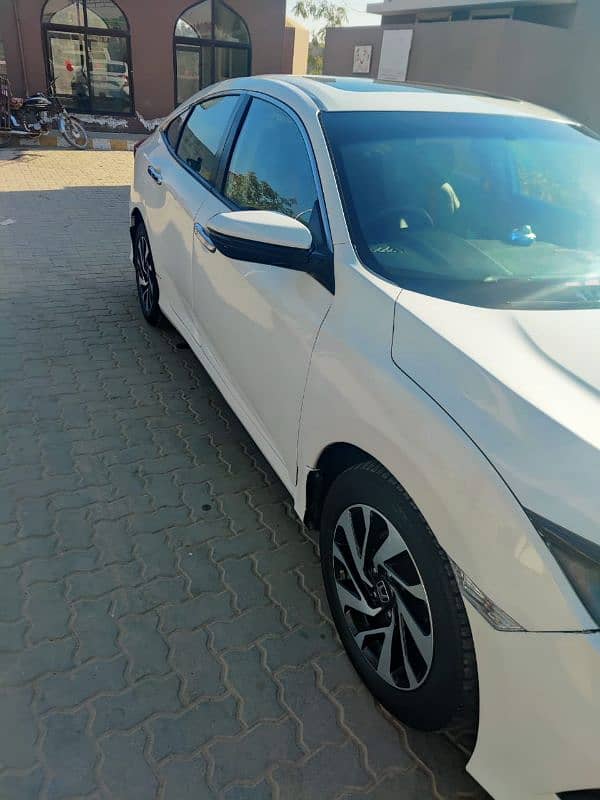 Honda Civic Oriel 2018 1