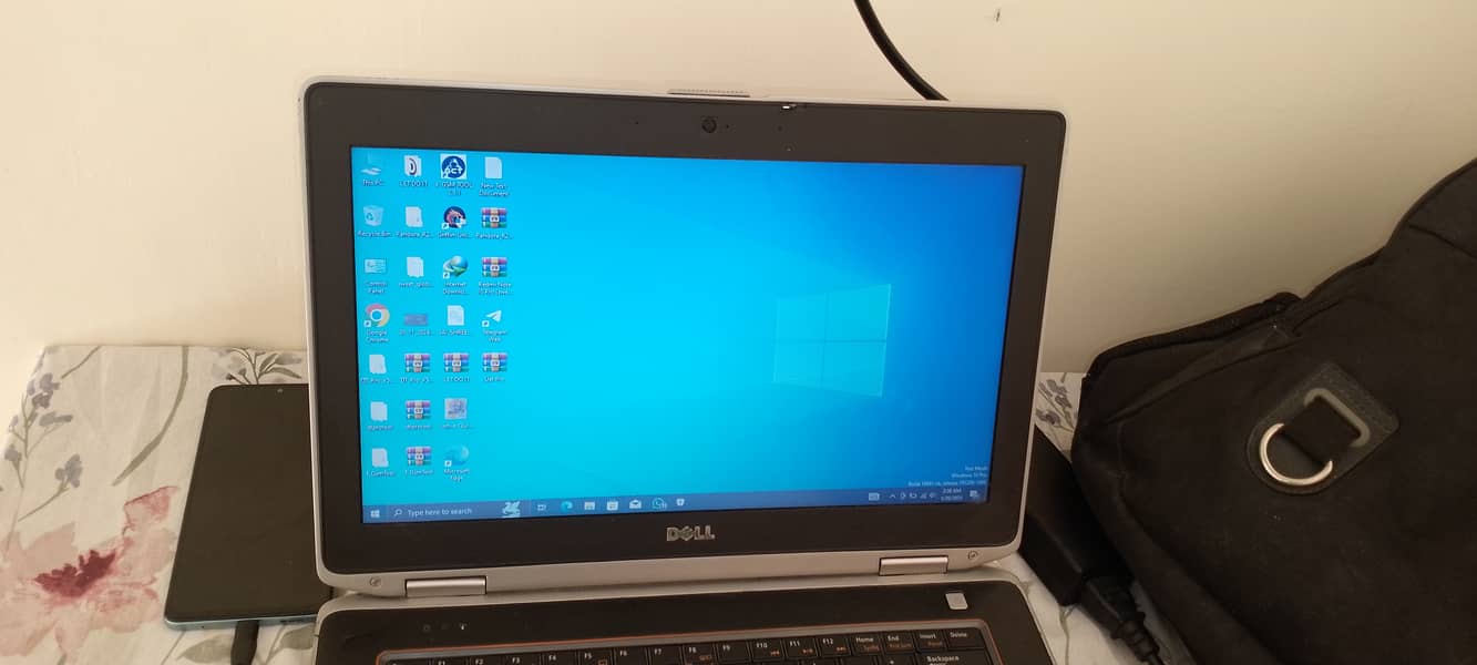 Dell Latitude E6420 0