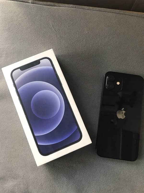 iphone 12 with box 4