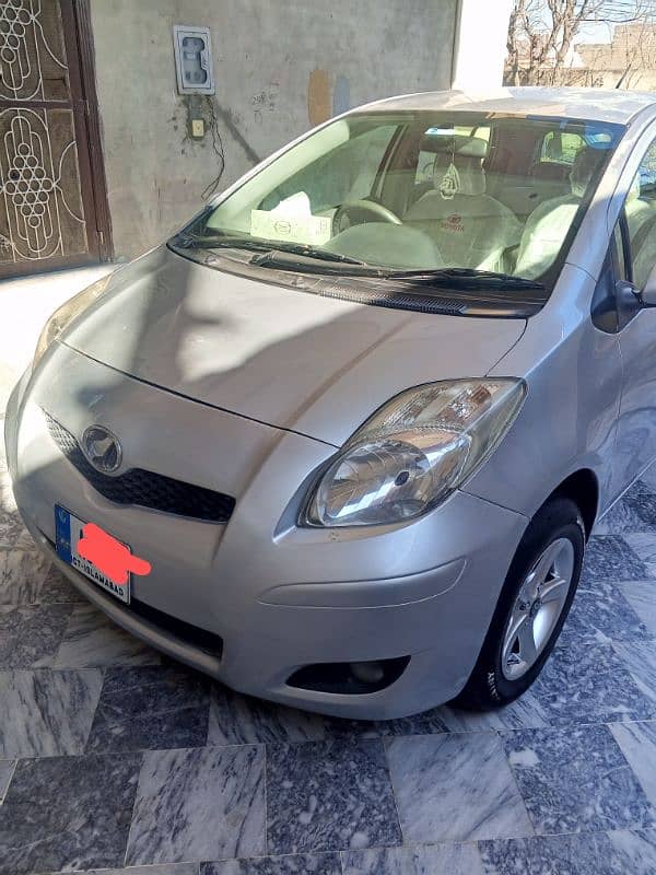 Toyota Vitz 2014 1