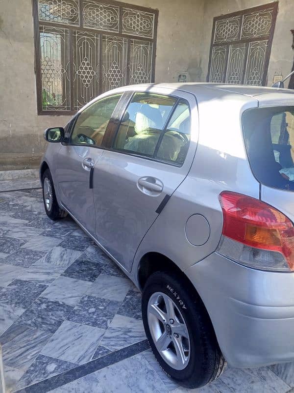 Toyota Vitz 2014 2