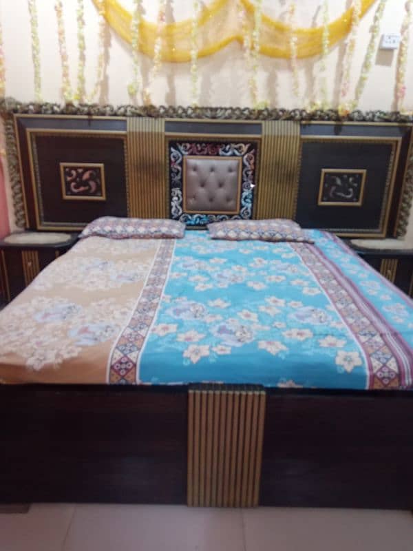 Fancy Bed Set For Sale 1