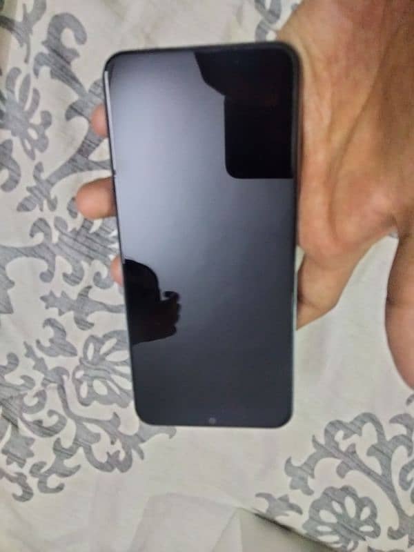 vivo y21 8/10 condition 1