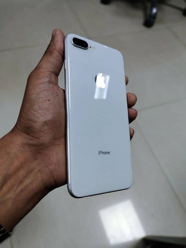 I PHONE 8 PLUS 256 GB PTA APPROVED 2