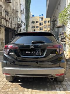 Honda Vezel 2015