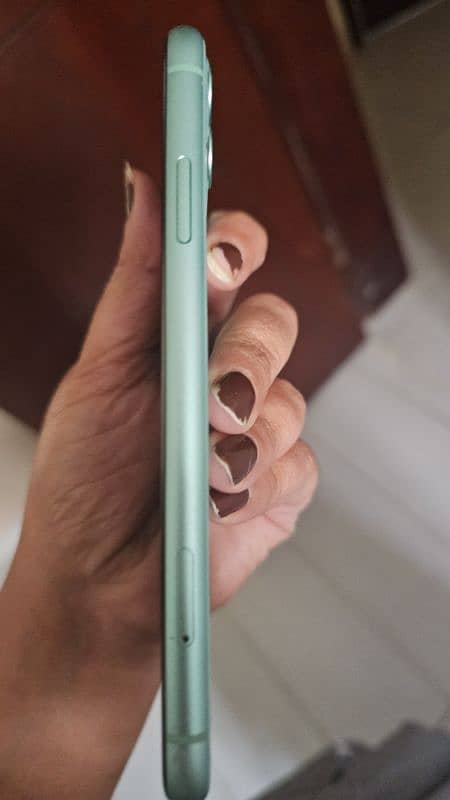 iphone 11 green colour lla non pta 1