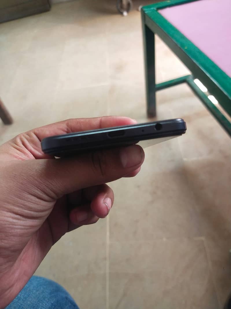 AOA. SELLING INFINIX NOTE 11 4+3 128 EXCHANGE POSSIBLE 1