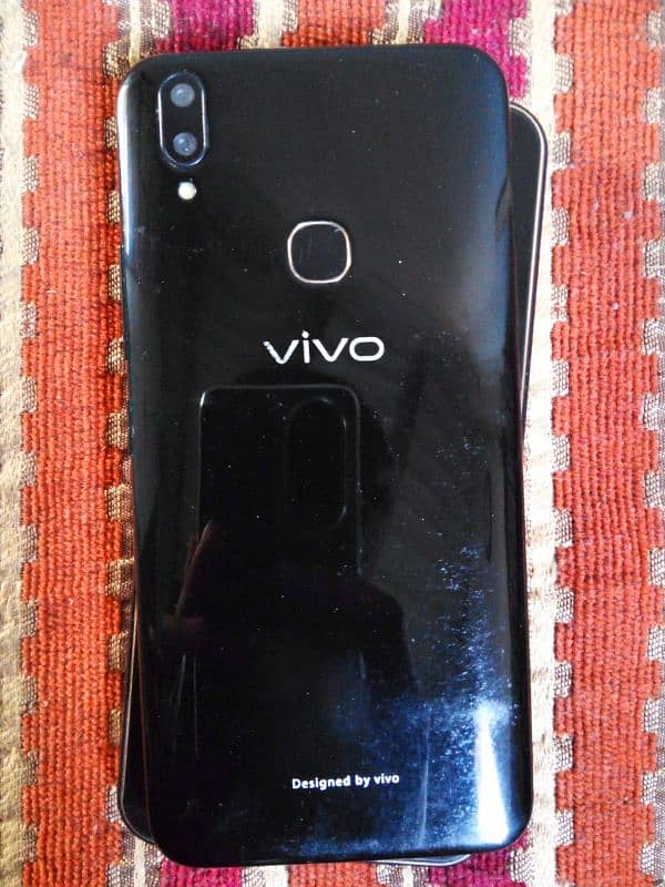 ViVo Y85 3