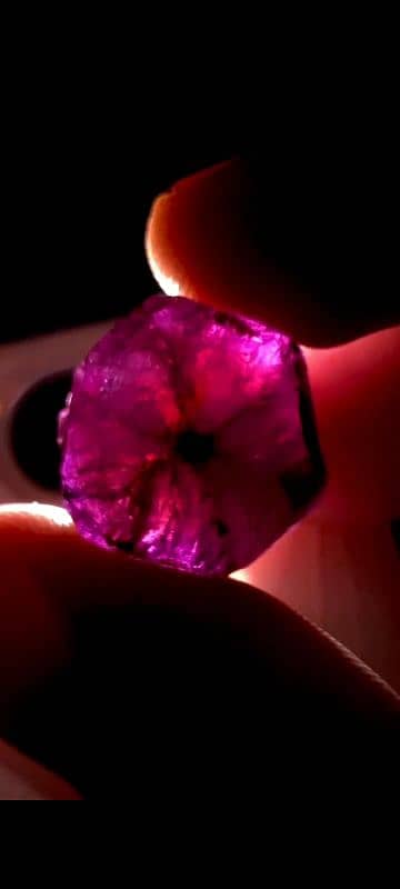 Very Beautiful Natural Pink Sapphire Trapiche in  natural position 5