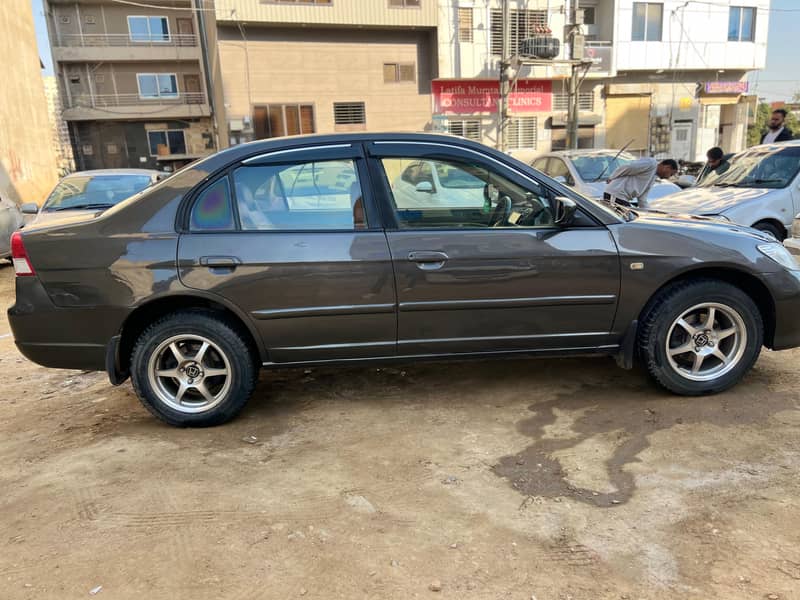 Honda Civic EXi 2006 8