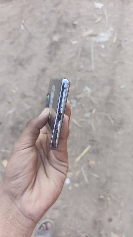 Tecno spark 20 pro plus 2